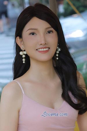 225460 - Mia Age: 37 - China