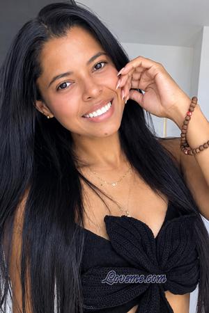 229315 - Sandra Age: 33 - Colombia